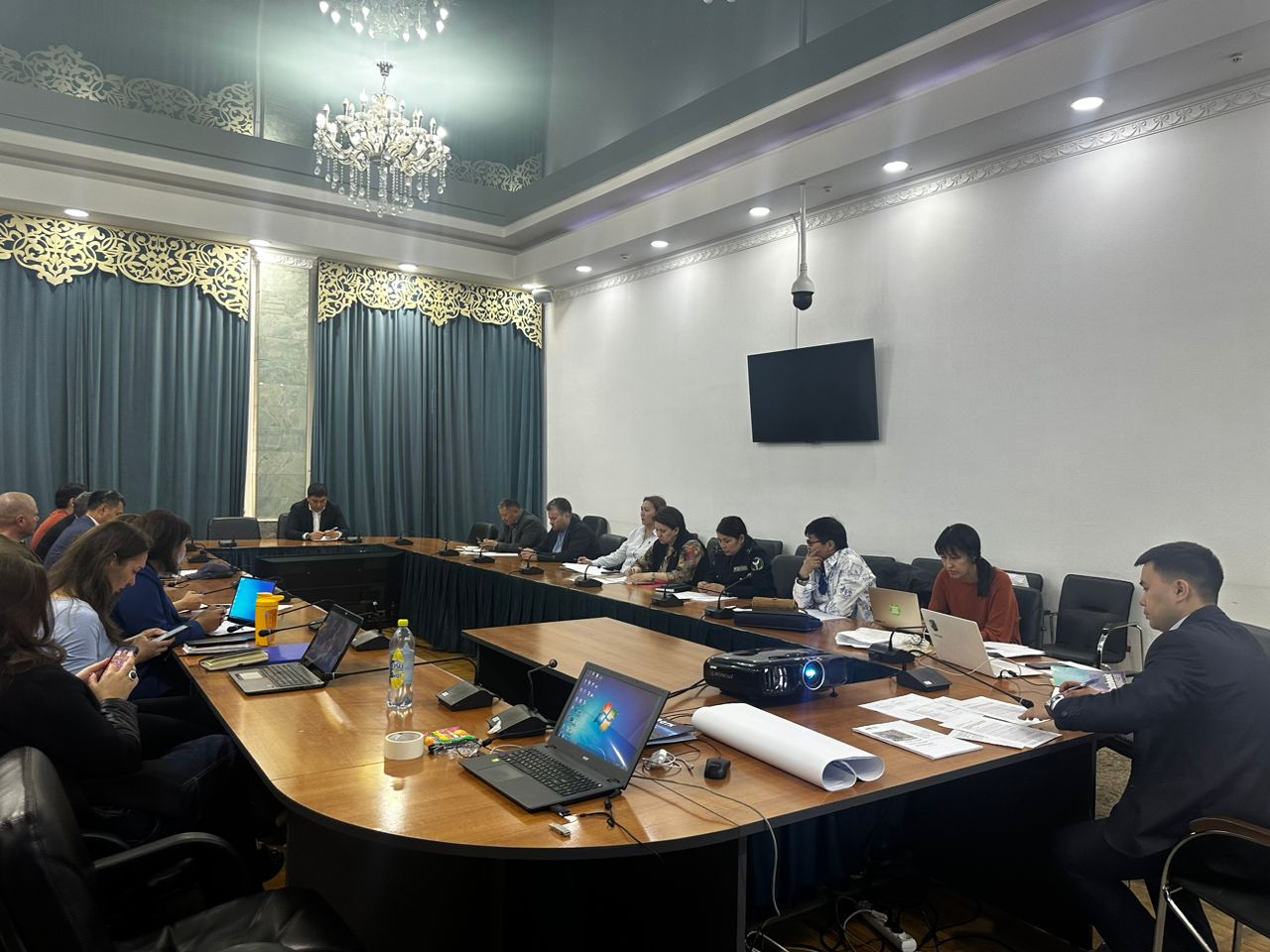 Состоялось заседание Наблюдательного Совета Инициативы прозрачности добывающих отраслей в новом составе, представлен отчет ИПДО КР за 2022 год и итоги валидации